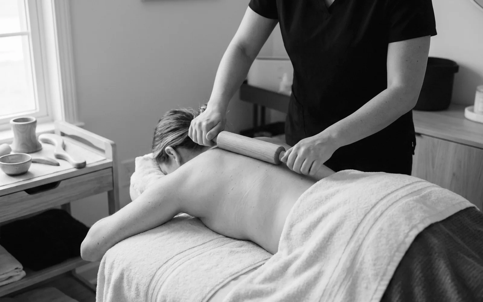 Wood Therapy (Maderoterapia): A Complete Guide to the Body Contouring Massage
